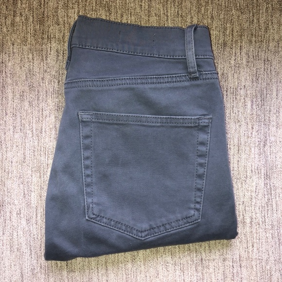 GAP 1969 Gray High Rise Skinny Jeans - Picture 3 of 4